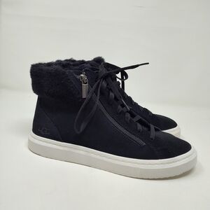 Women's UGG Alameda Mid Zip Ankle Boots